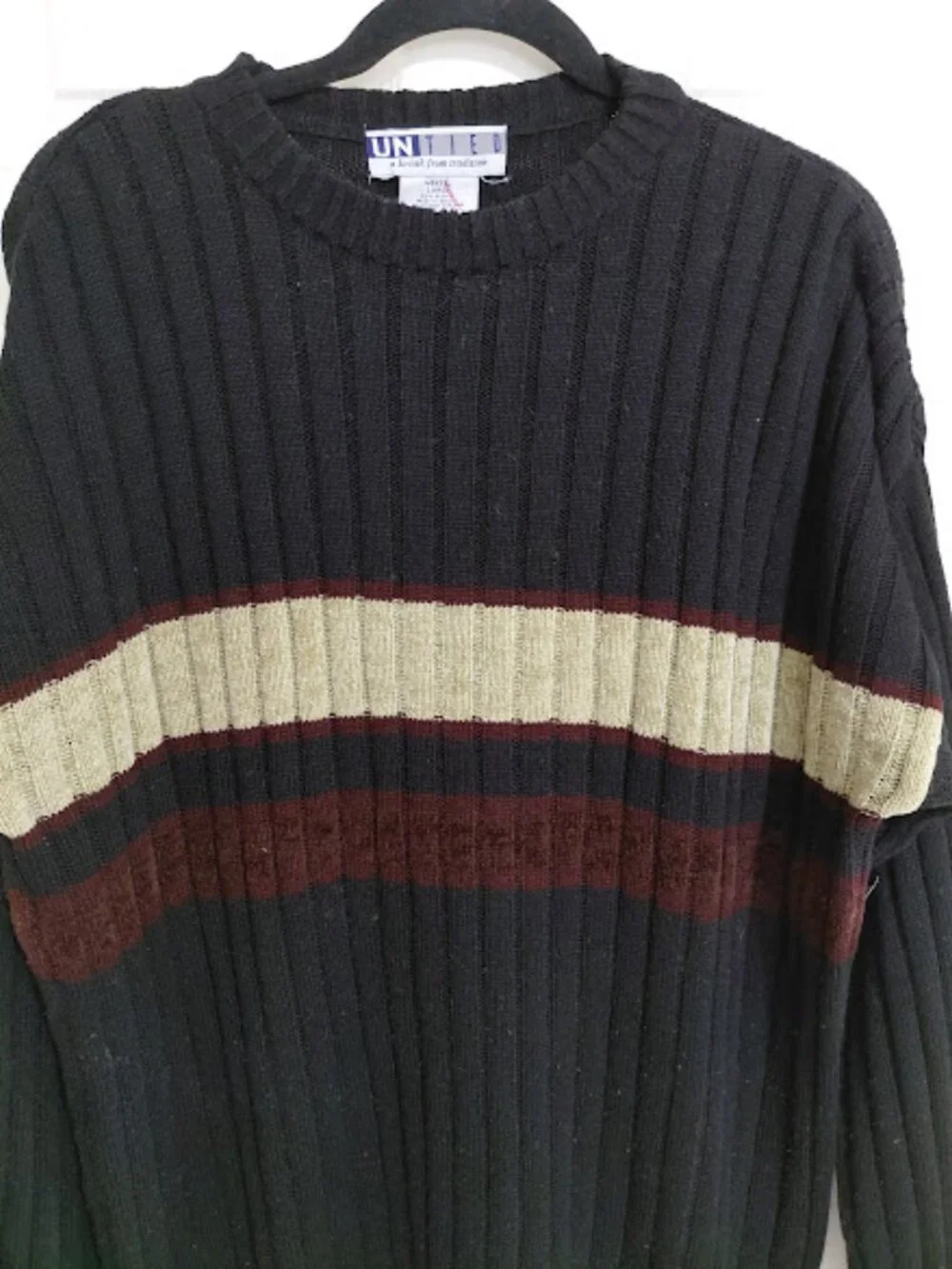 Vintage 90's Y2K UNTIED Men's Black Cream Burgundy Colorway Ribbed Knit Sweater